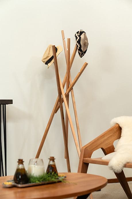 Perchero de madera modelo Verona, Madera maciza, ancho 90 cm